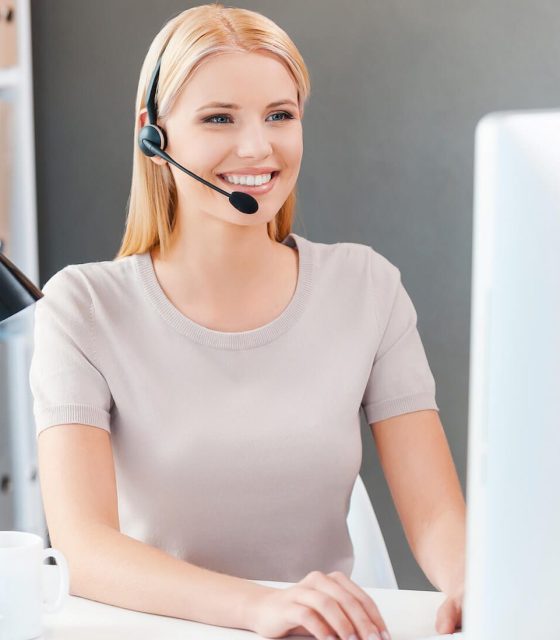 customer-service-representative-at-work-2021-09-02-06-20-41-utc-e1660552730126.jpg